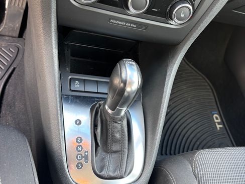 Used 2014 Volkswagen Golf TDI FWD image 13