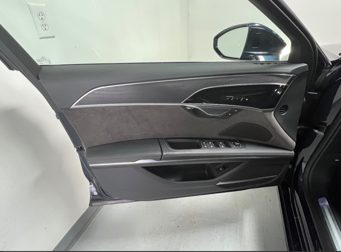 Used 2019 Audi A8 L 3.0T w/ Executive Package AWD/4WD image 10
