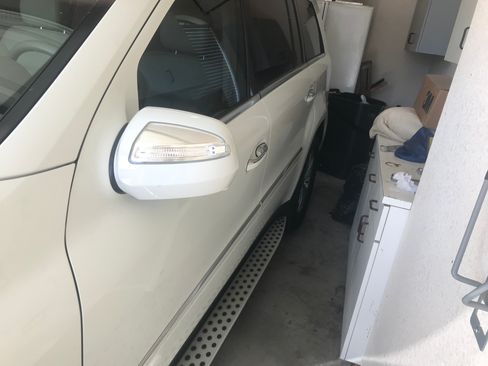 Used 2010 Mercedes-Benz GL 450 4MATIC image 8