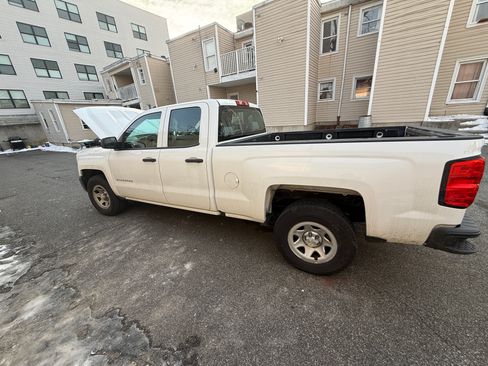 Used 2017 Chevrolet Silverado 1500 W/T image 12