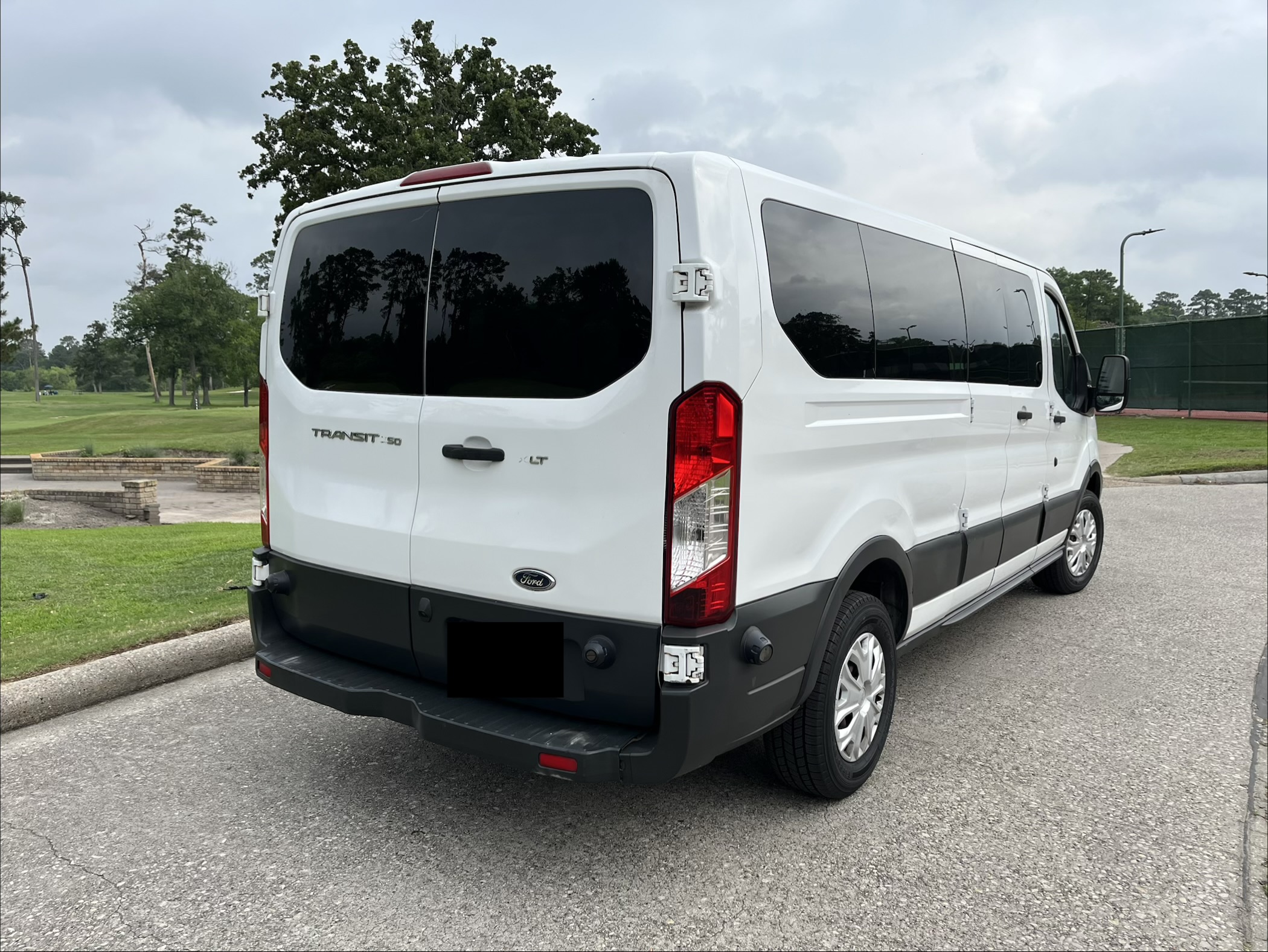 Used 2016 Ford Transit 350 XLT RWD image 6