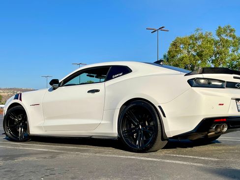 Used 2018 Chevrolet Camaro SS w/ Redline Edition image 9