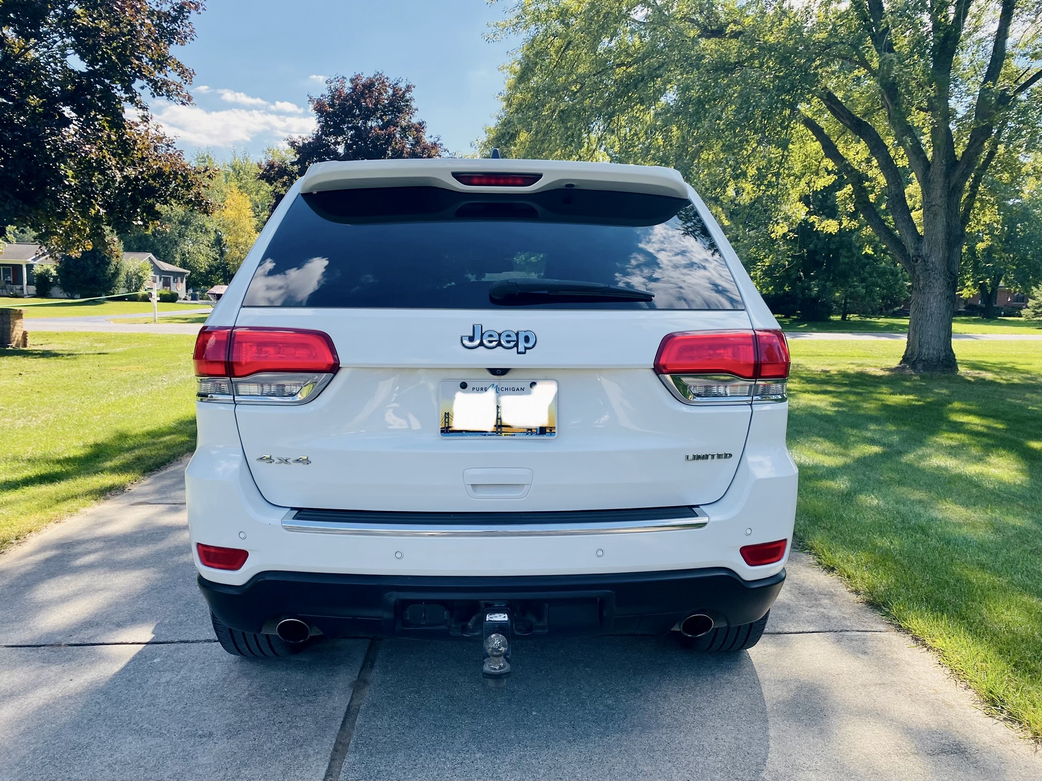 Used 2014 Jeep Grand Cherokee Limited AWD/4WD image 5