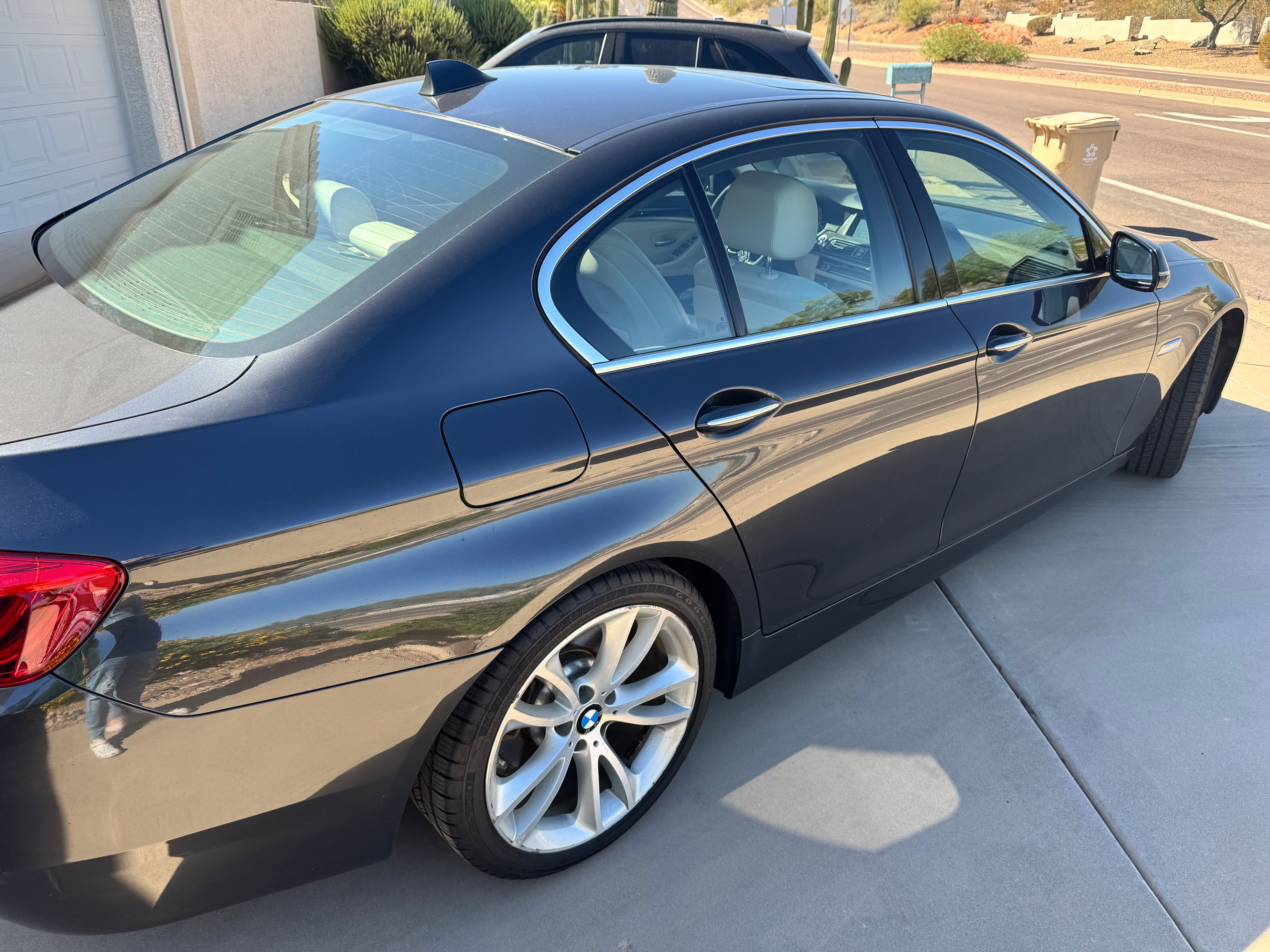 Used 2014 BMW 535d xDrive AWD/4WD image 4