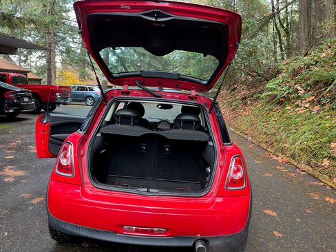 Used 2012 MINI Cooper Hardtop image 8