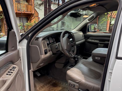 Used 2004 Dodge Ram 3500 Truck ST w/ Trailer Tow Group AWD/4WD image 8