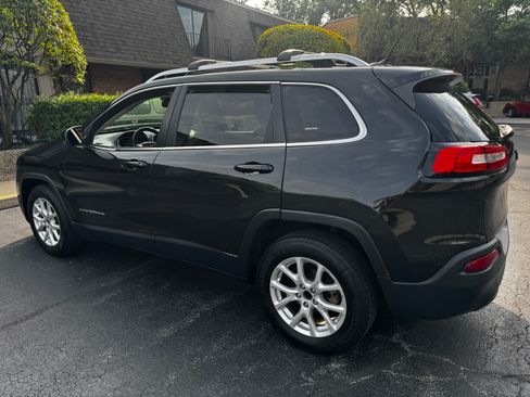 Used 2015 Jeep Cherokee Latitude FWD image 5