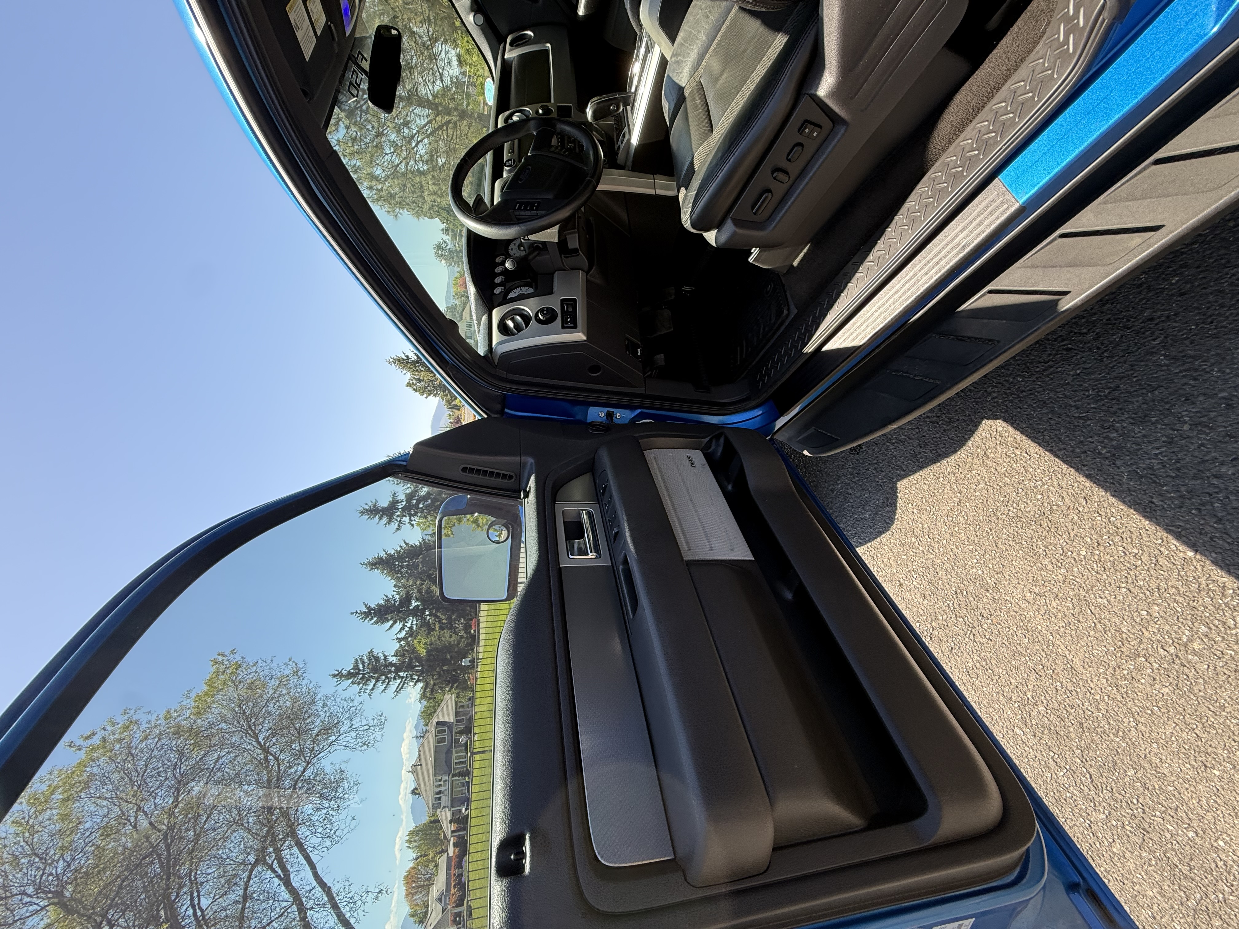 Used 2010 Ford F150 Raptor AWD/4WD image 17
