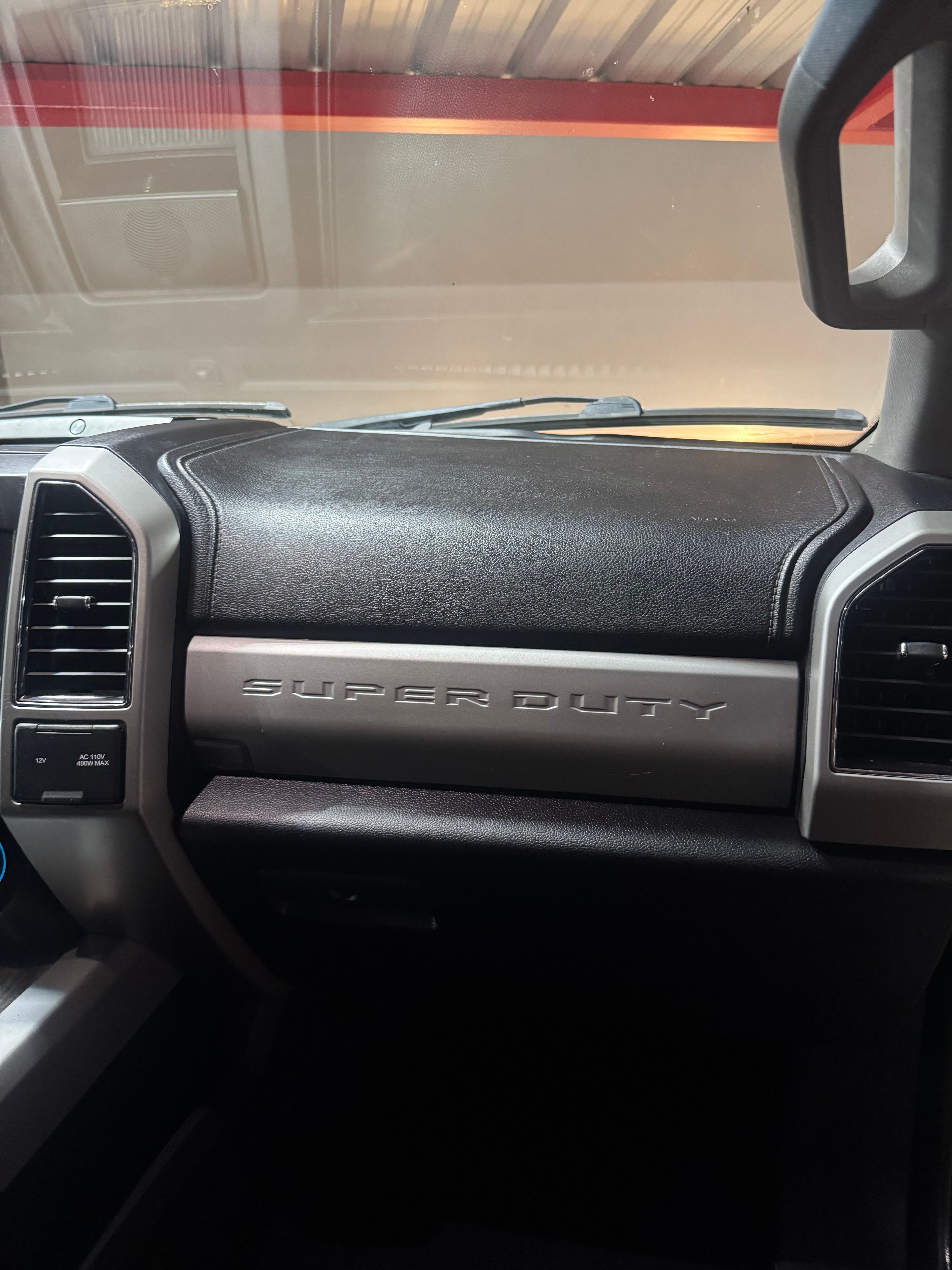 Used 2019 Ford F250 Lariat w/ Lariat Value Package AWD/4WD image 13