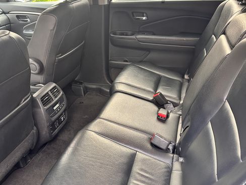 Used 2019 Honda Pilot EX-L image 9