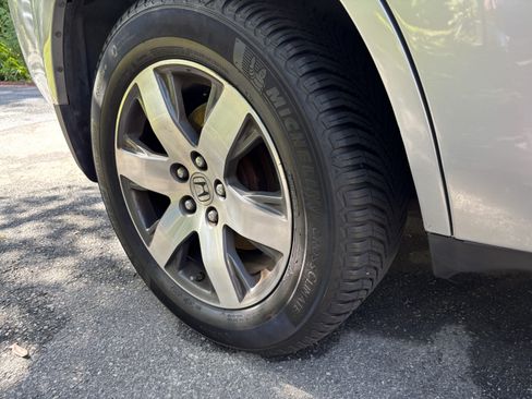 Used 2012 Honda Pilot Touring image 14