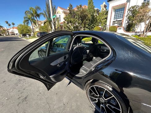 Used 2019 Mercedes-Benz C 300 Sedan image 17