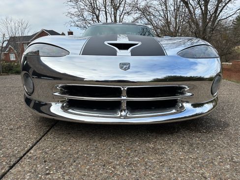 Used 1998 Dodge Viper GTS image 5