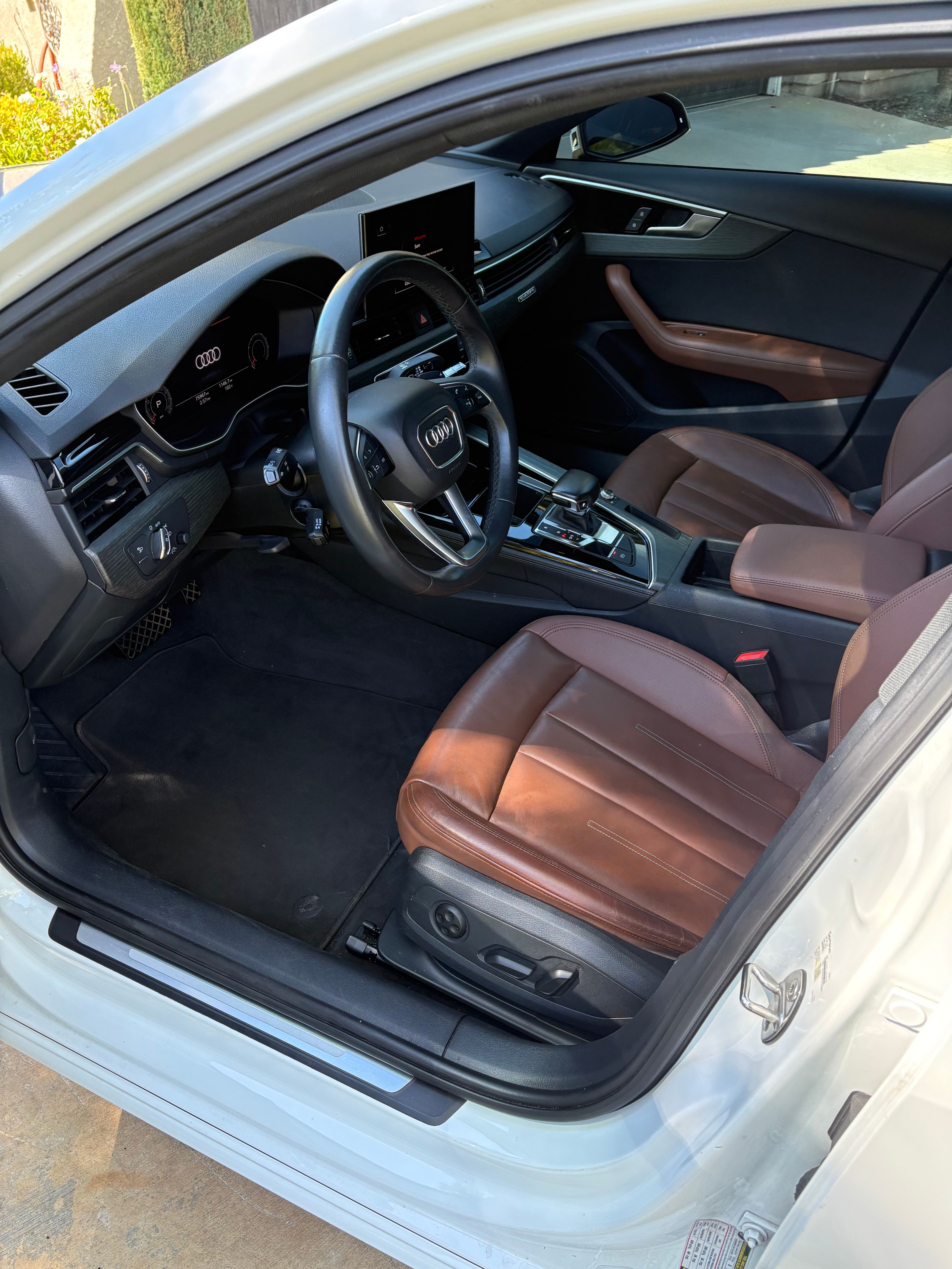 Used 2021 Audi A4 2.0T Premium Plus w/ Premium Plus Package AWD/4WD image 8