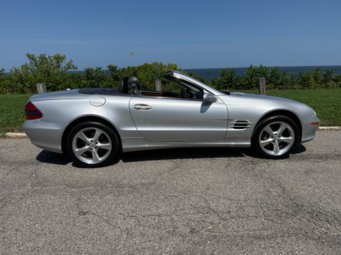 Used 2004 Mercedes-Benz SL 500 image 8