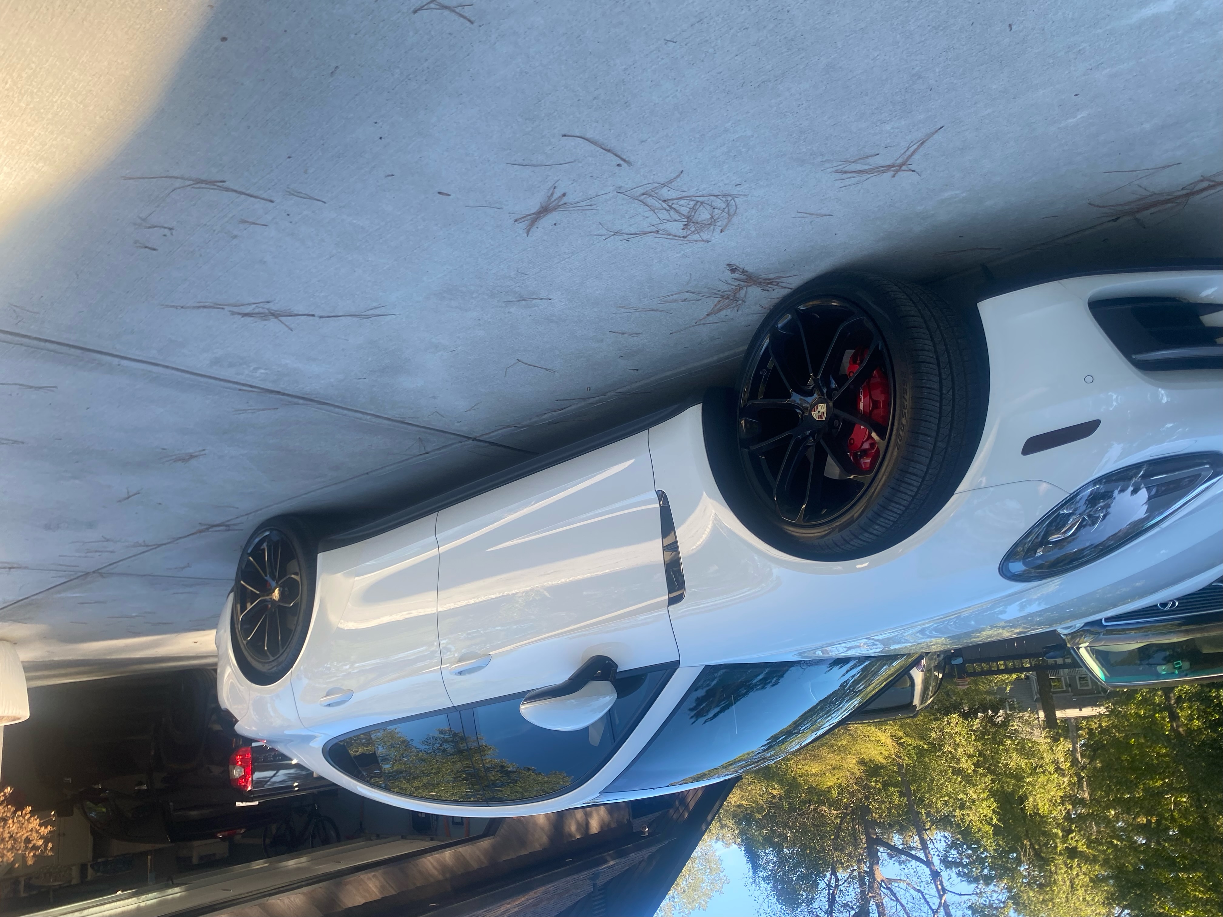 Used 2018 Porsche Panamera 4 AWD/4WD image 5