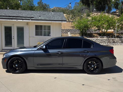 Used 2018 BMW 330i Sedan image 4