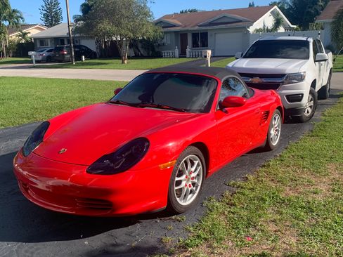 Used 2004 Porsche Boxster RWD image 2