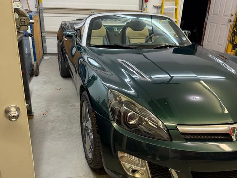 Used 2008 Saturn Sky Red Line RWD image 11