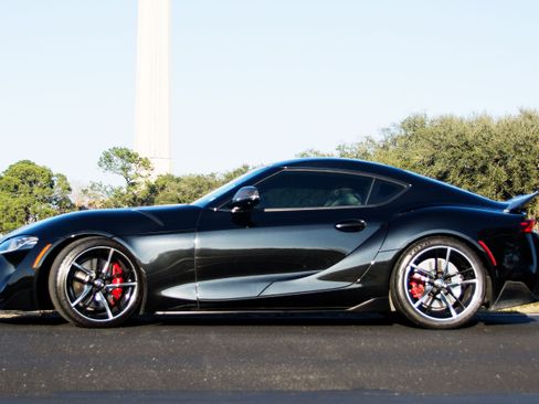 Used 2021 Toyota Supra Premium image 12