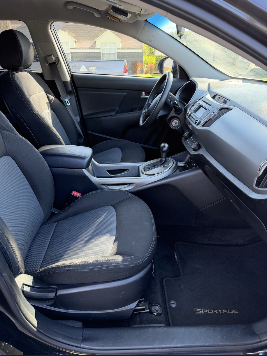 Used 2016 Kia Sportage LX FWD image 6