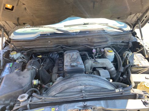 Used 2004 Dodge Ram 2500 Truck SLT w/ Trailer Tow Group image 12