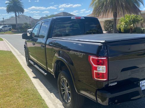 Used 2019 Ford F150 XLT w/ Equipment Group 302A Luxury image 9