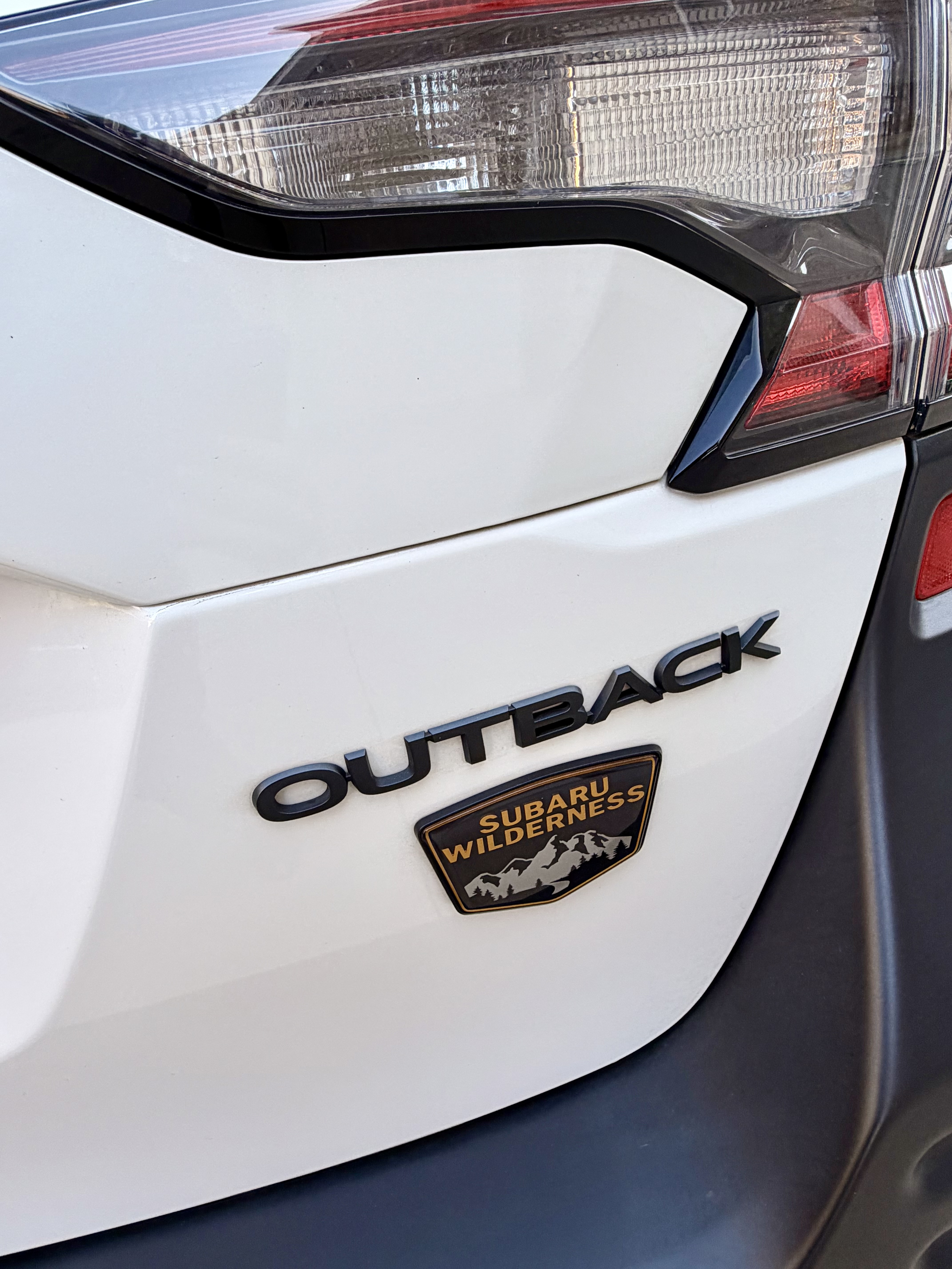 Used 2025 Subaru Outback Wilderness AWD/4WD image 8