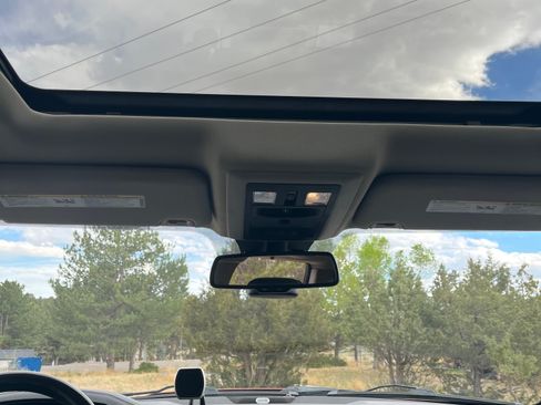 Used 2013 RAM 1500 Limited image 13