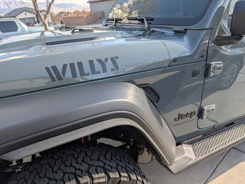 Used 2026 Jeep Wrangler Unlimited Sport image 14