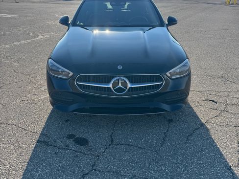 Used 2025 Mercedes-Benz C 300 4MATIC Sedan image 2