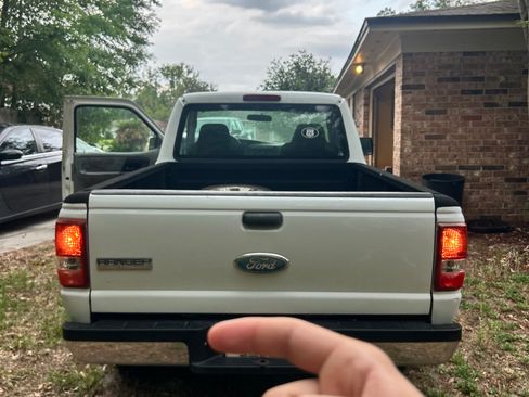 Used 2008 Ford Ranger XL RWD image 2