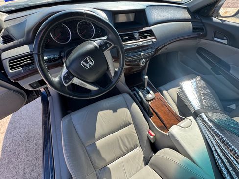 Used 2010 Honda Accord EX-L image 4