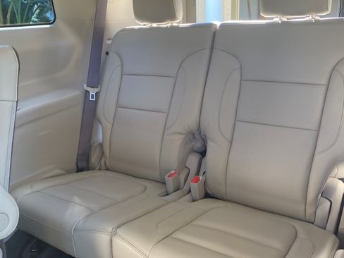 Used 2017 GMC Acadia Denali w/ Technology Package image 23