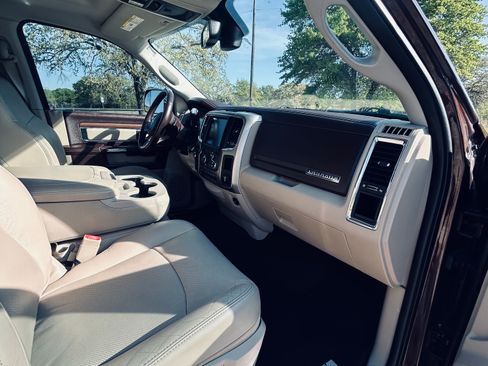 Used 2015 RAM 2500 Laramie w/ Snow Chief Group image 13