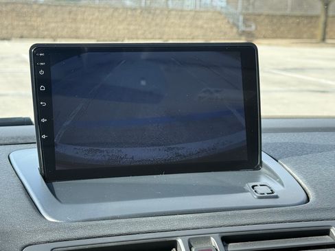 Used 2013 Volvo C70 T5 image 21