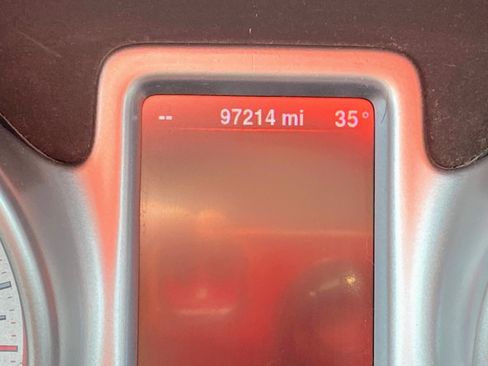 Used 2013 Dodge Journey SXT w/ Flexible Seating Group image 16