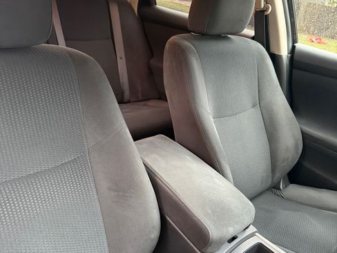 Used 2015 Nissan Altima 2.5 SV FWD image 10