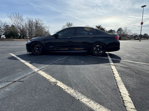 Used 2016 BMW M5 image 18