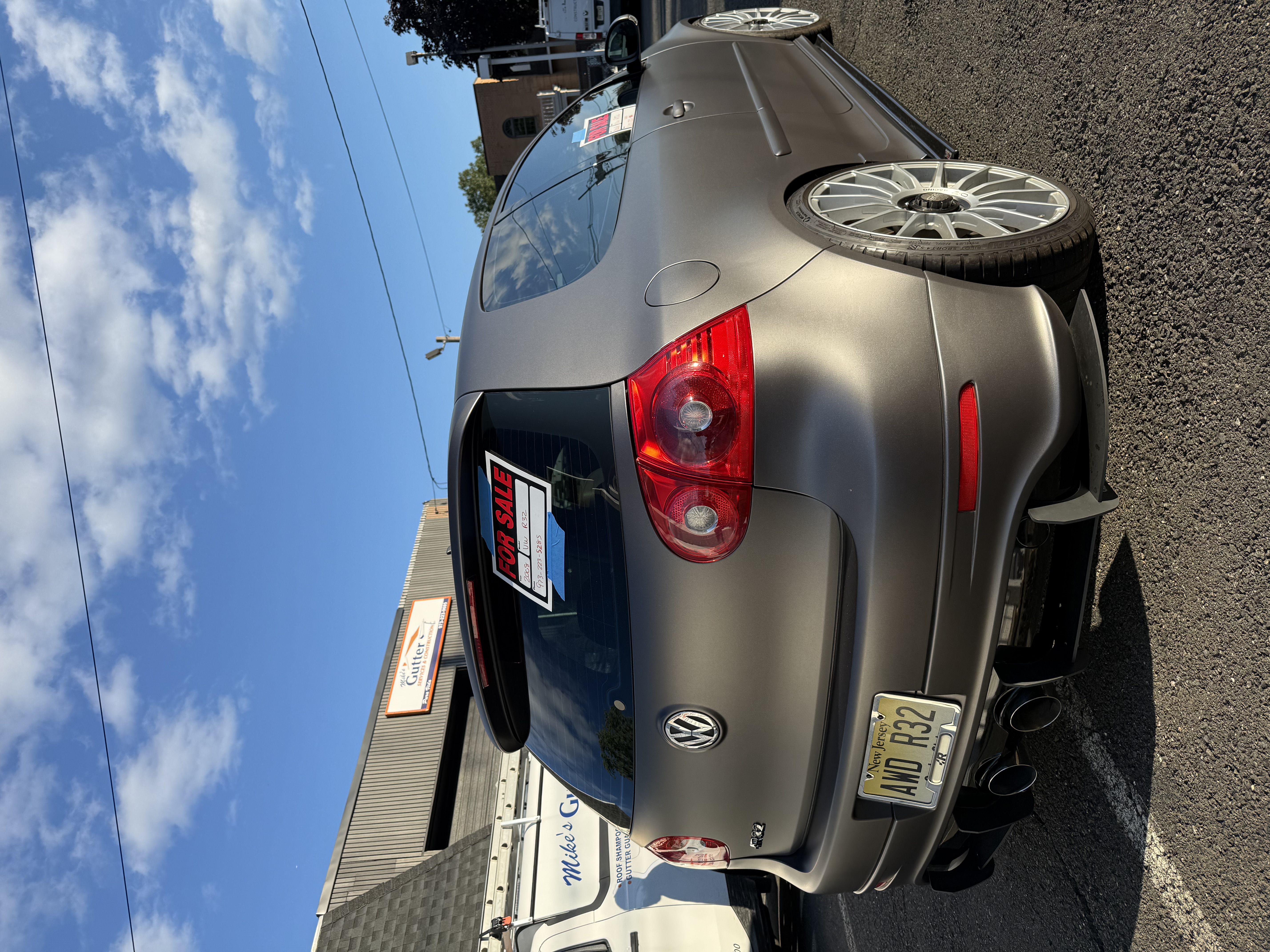 Used 2008 Volkswagen R32 AWD/4WD image 8