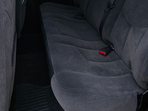 Used 2006 Chevrolet Silverado 2500 LT w/ Skid Plate Package image 15