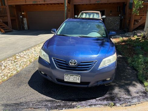 Used 2007 Toyota Camry XLE FWD image 6