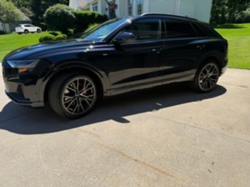 Used 2021 Audi Q8 Prestige AWD/4WD image 14