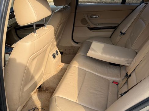 Used 2012 BMW 328i xDrive Wagon image 11