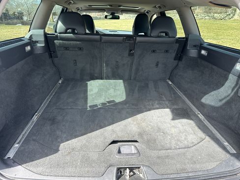 Used 2010 Volvo XC70 3.2 image 27