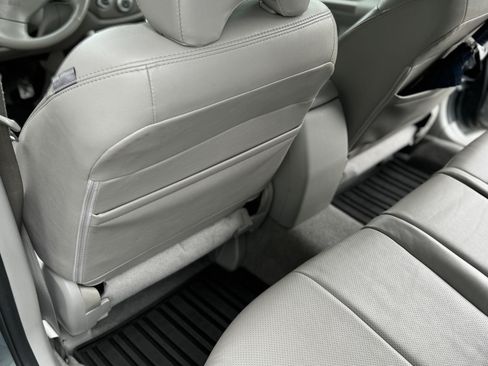 Used 2010 Subaru Forester 2.5XT Limited image 19