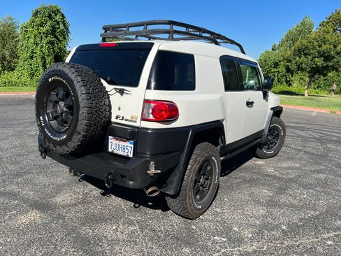 Used 2008 Toyota FJ Cruiser 4WD image 23