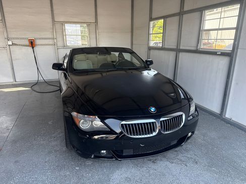 Used 2006 BMW 650i Convertible RWD image 13