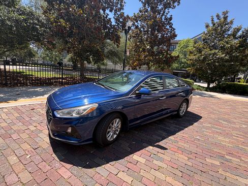 Used 2018 Hyundai Sonata ECO FWD image 1