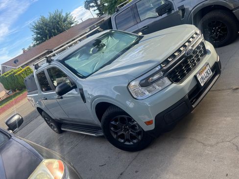 Used 2022 Ford Maverick XLT FWD image 1